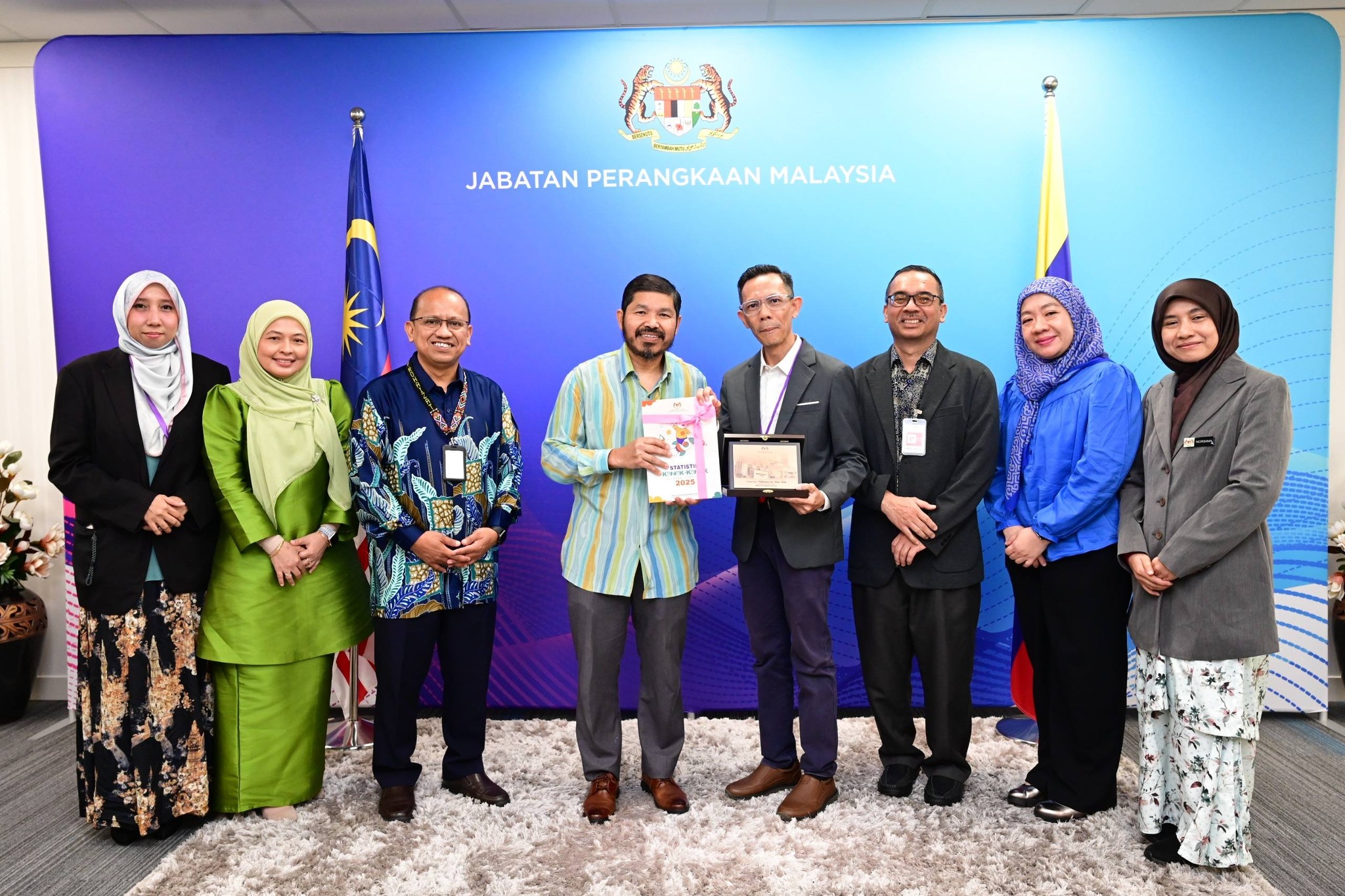 Kunjungan Hormat Pasukan Penyelidik Kajian Kanak-Kanak Kurang Upaya Malaysia
